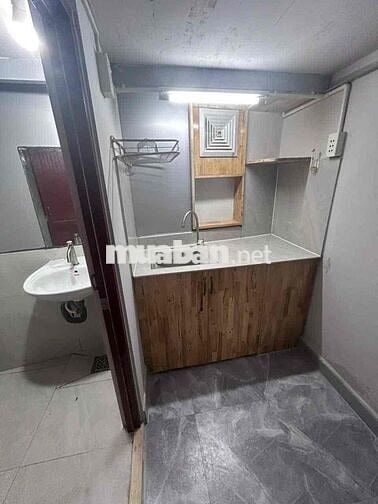 Cho thuê phòng có Gác. Đường Ký Con. Phường 7. Q. Phú Nhuận