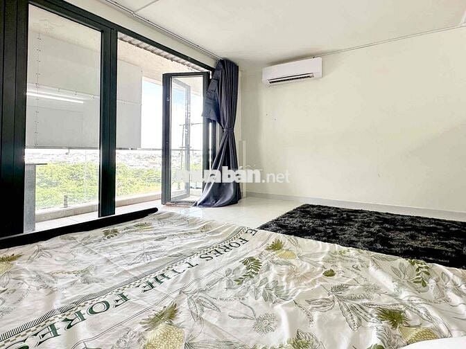 phòng view đẹp ban công cửa sổ full nội thất