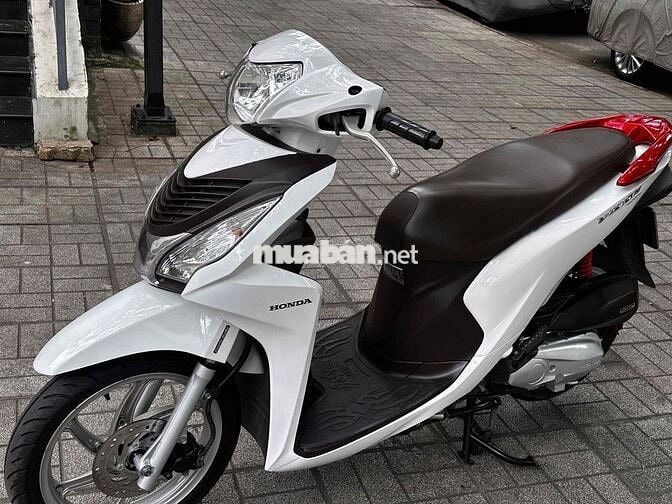Vision 2018 Trắng Bstp Chính chủ (như mới)