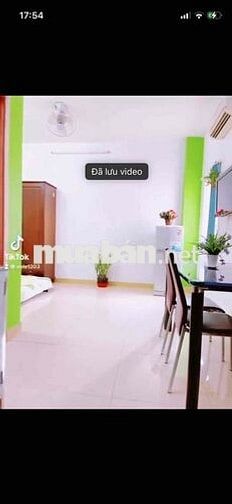 P4,78trTại 430/17 CMT8   ĐT 30m có 2 Cửa Sổ Thoáng mát. Ful nội Thất
