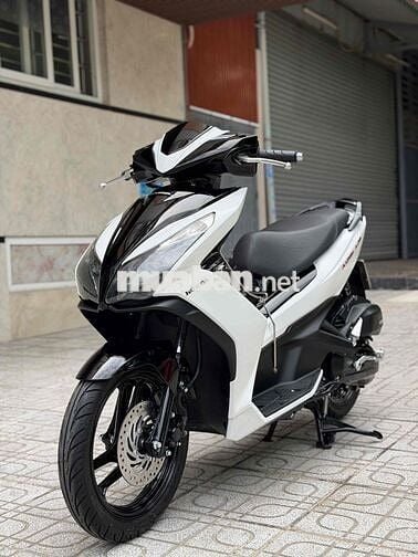 Honda Air Blade 2014 Trắng đen