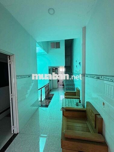 GIÁ RẺ 9tr —3 Phòng. ngủ ,3tolet—oto ngủ trong nhà