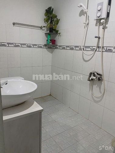 BÁN CC LÊ THÀNH TÂN TAO, BLOCK D CAN 33,9M GIÁ 690TR  NỘI THẤT ĐẦY ÐŪ