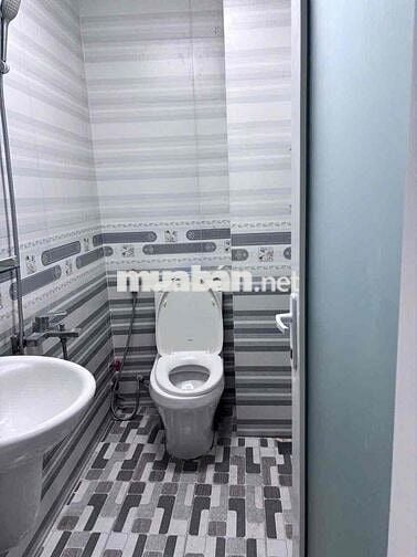 Nhà Mới Hẻm Xe Hơi Thông đg Ng Tư Giản P12: 4x15m, 3 lầu, 5PN