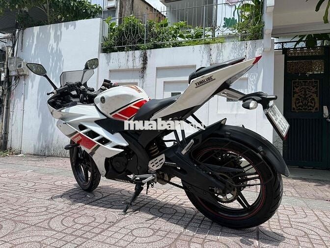Yamaha R15 v2 2012 Trắng, Đỏ 16300 km