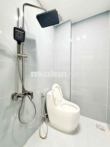 NHÀ MỚI XÂY TẶNG NỘI THẤT NGANG 6 NHỈNH 5,5T
