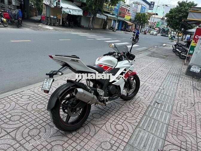 Yamaha R15 v2 2012 Trắng, Đỏ 16300 km
