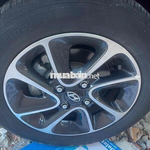 Hyundai i10 2018 AT