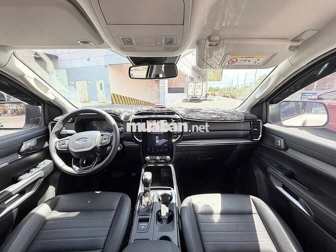 Ford Everest Sport 2024 4X2 10.791 km Trắng
