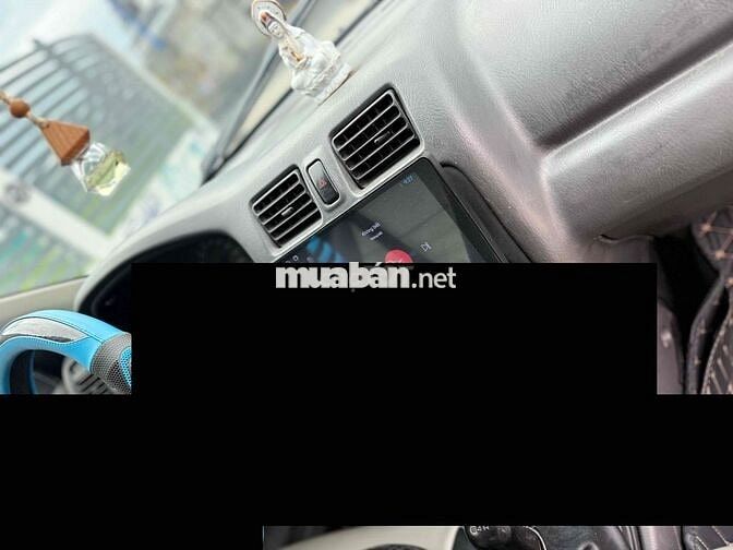 Mazda 323 2000 Đen
