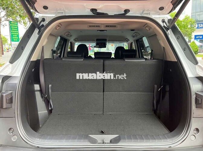 Mitsubishi DST Ultimate 2026 Trắng