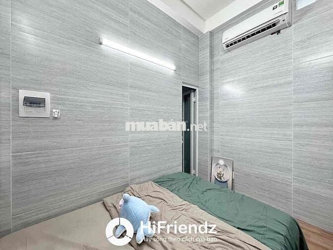 TRỐNG SẴN STUDIO 1 NGƯỜI Ở ĐẦY ĐỦ NỘI THẤT THANG MÁY GẦN NGÃ TƯ 4 XÃ.