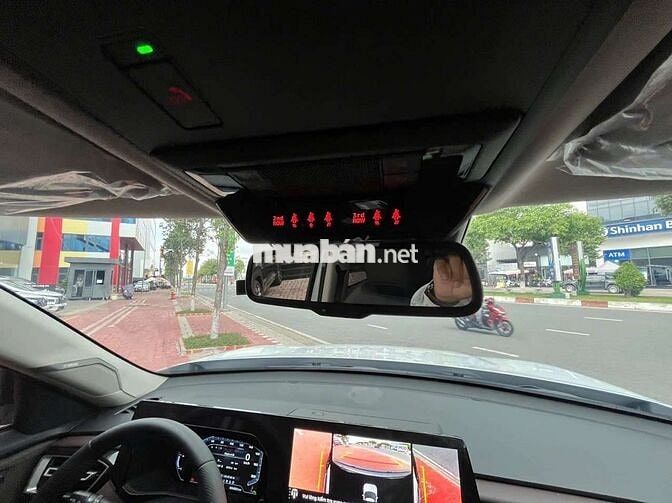 Mitsubishi DST Ultimate 2026 Trắng