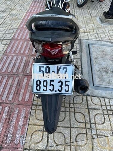 Honda Sonic 6 cấp DOHC màu Đen