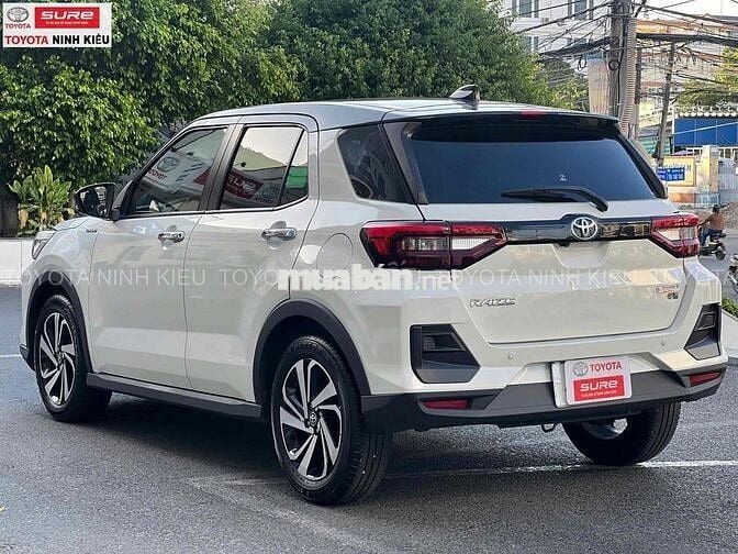 Toyota Raize 1.0 Turbo 2022 Trắng nóc đen