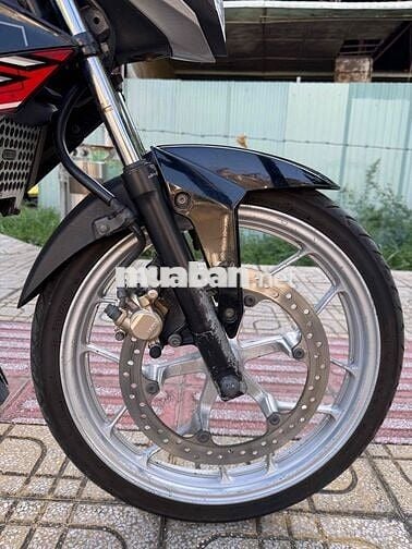 Honda Sonic 6 cấp DOHC màu Đen