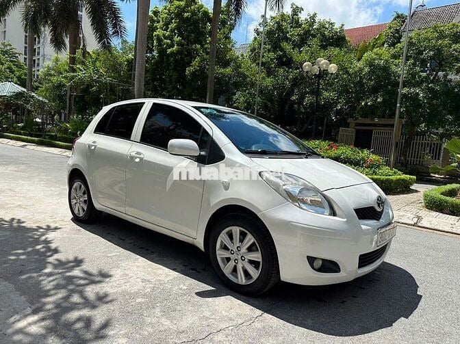 Toyota Yaris 1.5 Số tự động 2012 Trắng