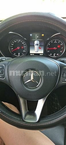 Mercedes GLC 250 4MATIC 2019 - Màu Đỏ Hyacinth Độc Đẹp - ODO 70.000 km