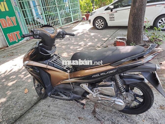 Honda Air Blade 2010 Đen-Vàng