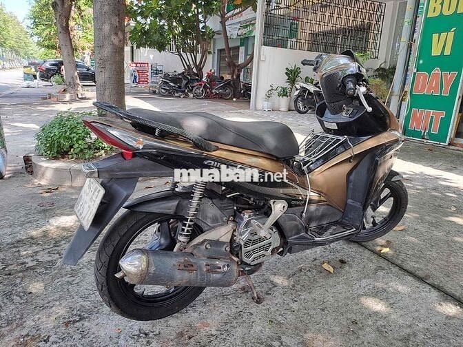 Honda Air Blade 2010 Đen-Vàng