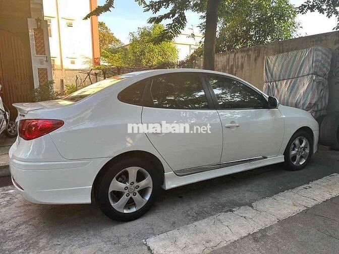 Hyundai Avante 2011 1.6 AT Trắng