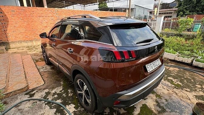 Bán xe Peugeot 3008 năm SX 2018