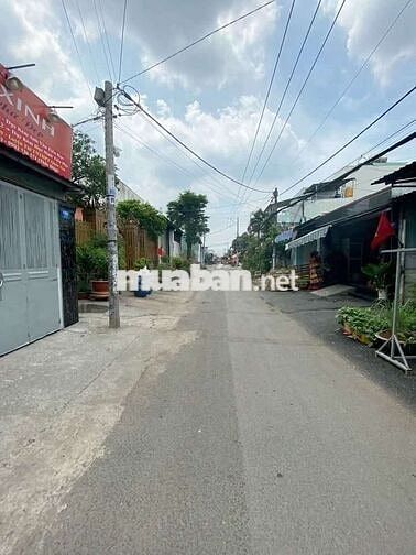 Nhà thuê 4,2*15 . 1 Triệt 2Lầu Mặt tiền . Đường võ văn vân Vĩnh Lộc b 