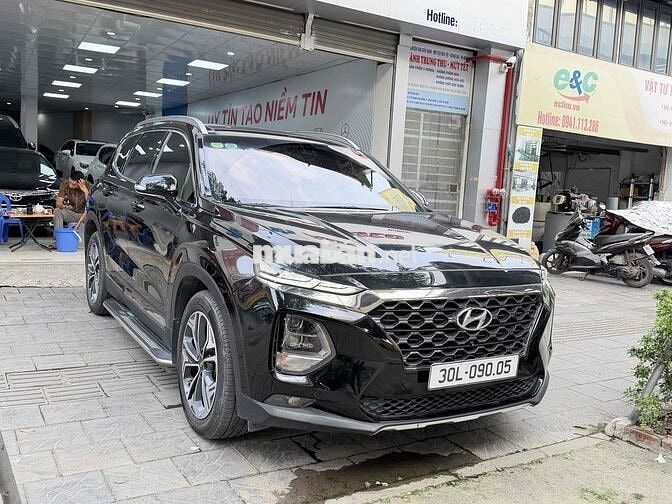 Hyundai Santa Fe 2021 Dầu Đen 7 vạn km