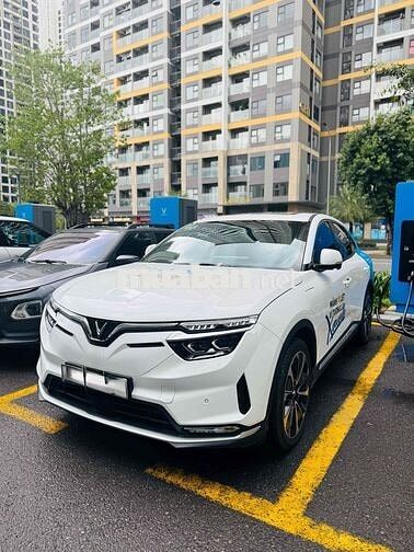 VinFast VF 8 ECO - Cực Hiếm