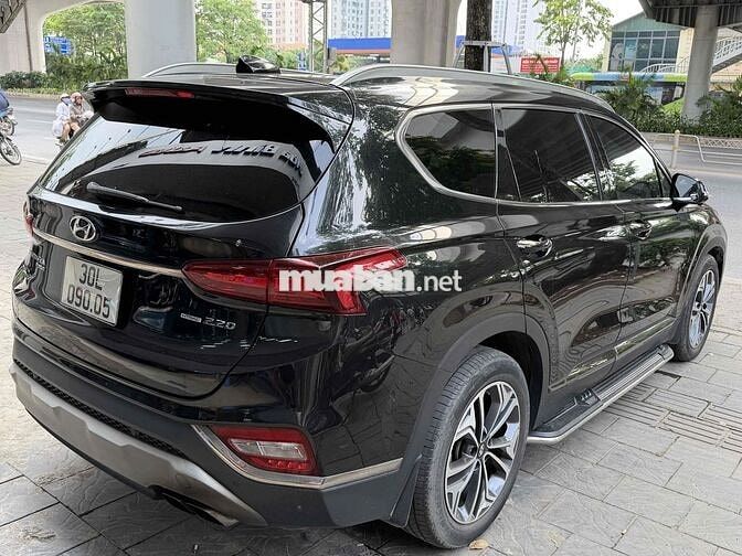 Hyundai Santa Fe 2021 Dầu Đen 7 vạn km