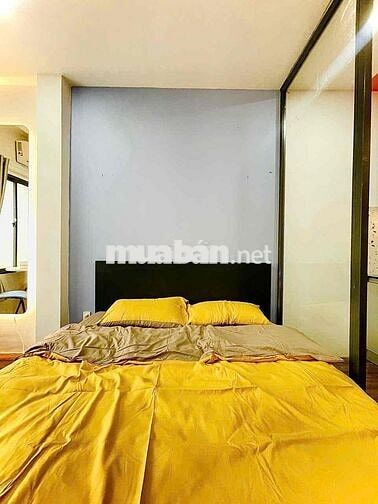 Studio cửa sổ đi bộ qua UEH gần huflit bách khoa Vạn Hạnh Mall