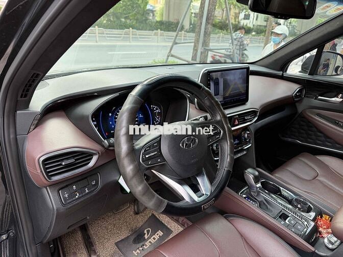 Hyundai Santa Fe 2021 Dầu Đen 7 vạn km