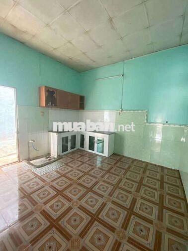 Nhà thuê 4,2*15 . 1 Triệt 2Lầu Mặt tiền . Đường võ văn vân Vĩnh Lộc b 