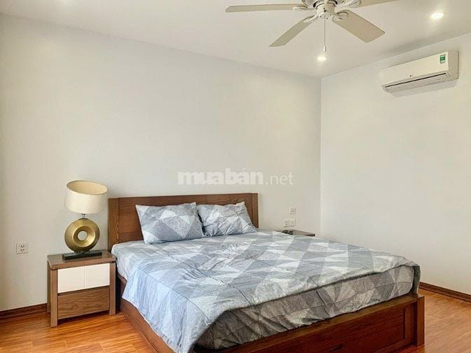 Cho thuê biệt thự đường Hoa Sữa khu Vinhomes Riverside