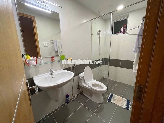 Căn hộ mini trung tâm Q. 1, 43m2, Trần Hưng Đạo, 8.5tr, full nội thất 