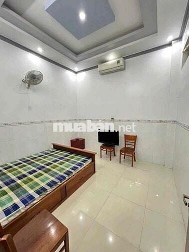 Nhà trệt 2 lầu mới kdc Hưng Phú 1