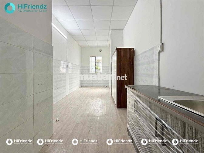 KHAI TRƯƠNG PHÒNG GIÁ RẺ ĐI BỘ QUA ĐẠI HỌC VĂN HIẾN_FULL NỘI THẤT