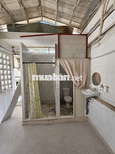 CHO THUÊ PHÒNG TRỌ 30m² – GẦN NGÃ TƯ HÀNG XANH, BÌNH THẠNH