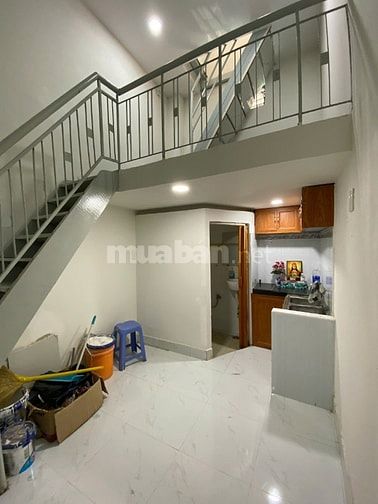 BÁN GẤP NHÀ NHỎ CÒN MỚI, TIỆN GIA ĐÌNH ÍT NGƯỜI - SỔ HỒNG