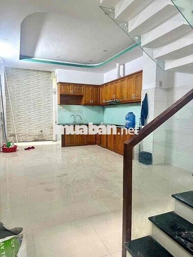 Nhà Hẻm 5M Vườn Lài.Tân Phú.DT:4m X 18m 3lầu 5PN 3WC