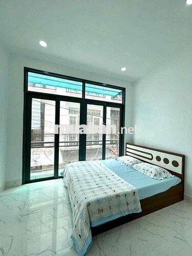 Cho Thuê Nhà 3Pn Có Sân Phơi Có Nội Thất Cơ Bản Mới Tinh