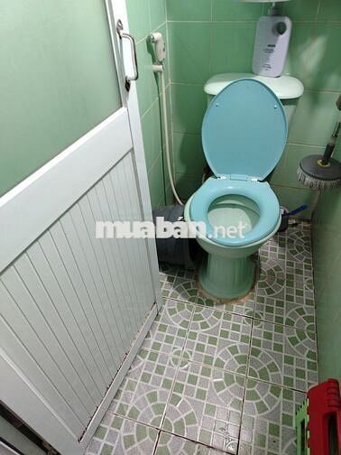 Cần nữ ở ghép, gần Đại học Công Nghiệp Gò Vấp