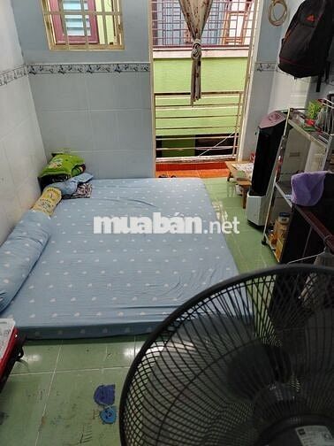 Cần nữ ở ghép, gần Đại học Công Nghiệp Gò Vấp