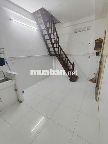 Nhà Hẻm ba gác Đoàn Thị Điểm, P.1, Phú Nhuận, 3.2x6 trệt 1 lầu giá 7tr