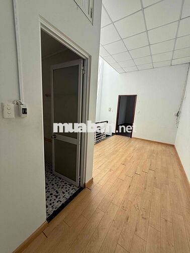 nhà thuê mới 99% Bùi tư toàn an lạc bình Tân DT 166,8m giá 12tr