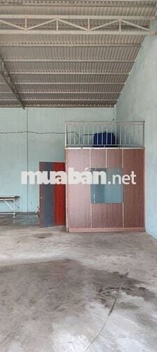 ​Cho thuê kho xưởng, mặt bằng kinh doanh 150m² mặt tiền QL1A Hoàng Mai