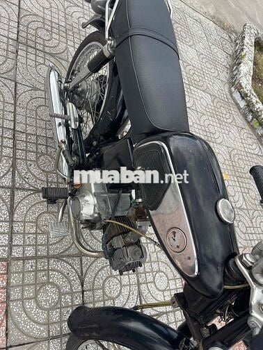 Honda SS50 Cổ điển Đen