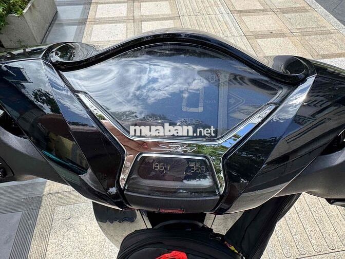 Honda SH 125i CBS 2025 Đen 2988 km