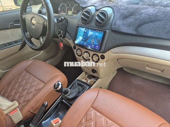 Chevrolet Aveo XS 2017 Vàng