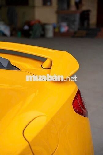 Hyundai Genesis 2.0T 2011 Vàng